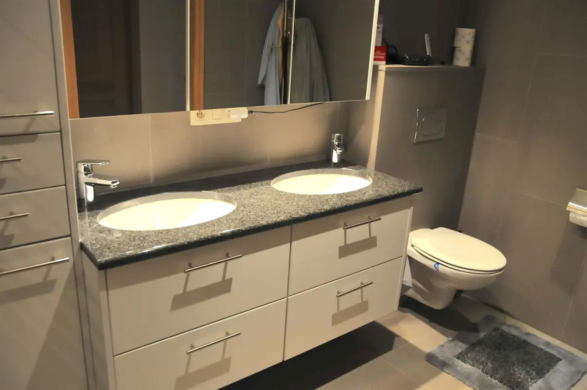 Lavabotablet graniet