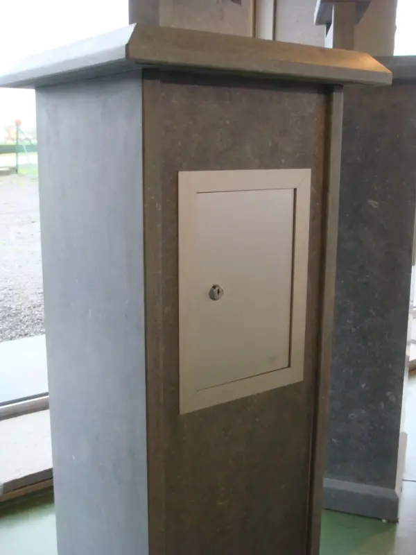 Brievenbus Belgische blauwe steen