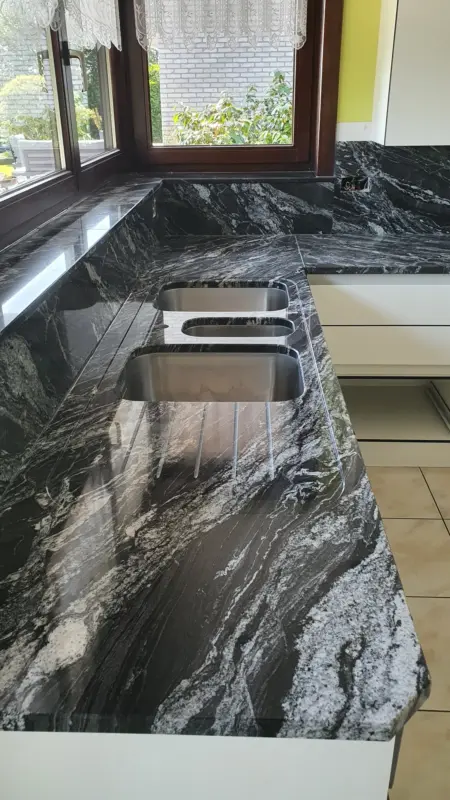 Keukenblad Graniet Silver Waves Poli